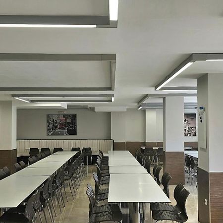 Hostel Residencia Alfil Malaga Luaran gambar