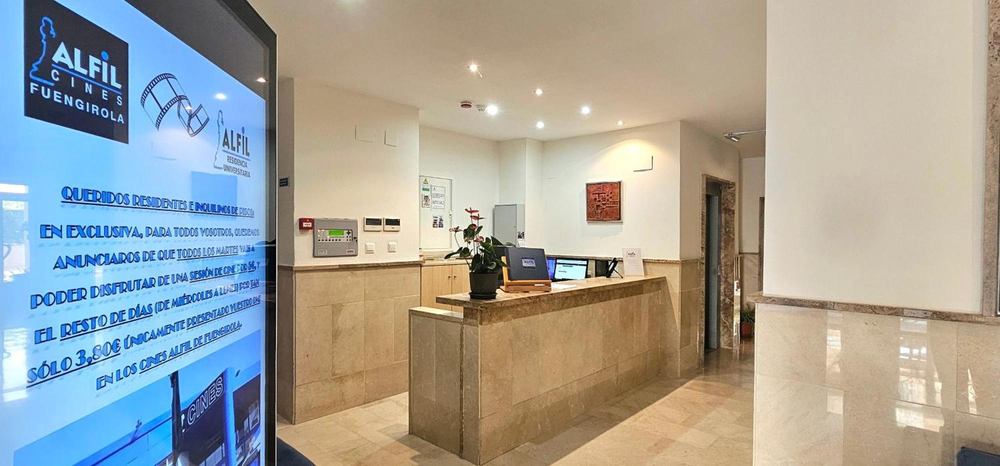 Hostel Residencia Alfil Malaga Luaran gambar